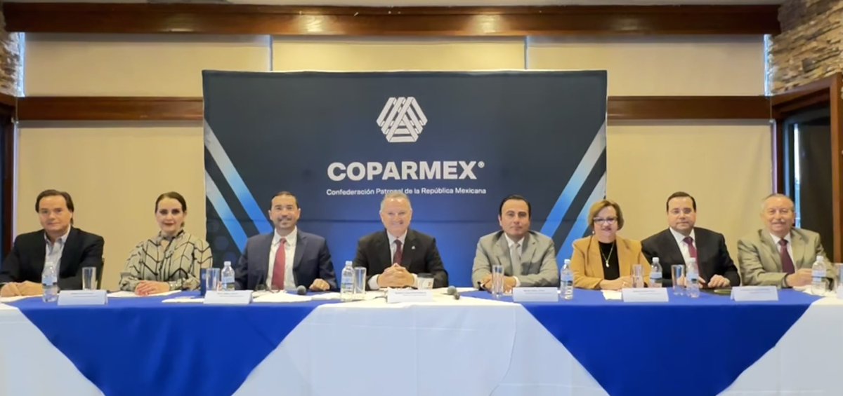COPARMEXSON's tweet photo. 🔹Gracias a todos los socios por hacer posible las asambleas #Ordinaria y #Extraordinaria; en donde se rindieron los informes del primer año de gestión del Consejo Directivo y la aprobación de Estatutos, ambas asambleas realizadas el día de hoy.  🧑🏽‍💼👨🏻‍💼 https://t.co/qNGV906NgQ
