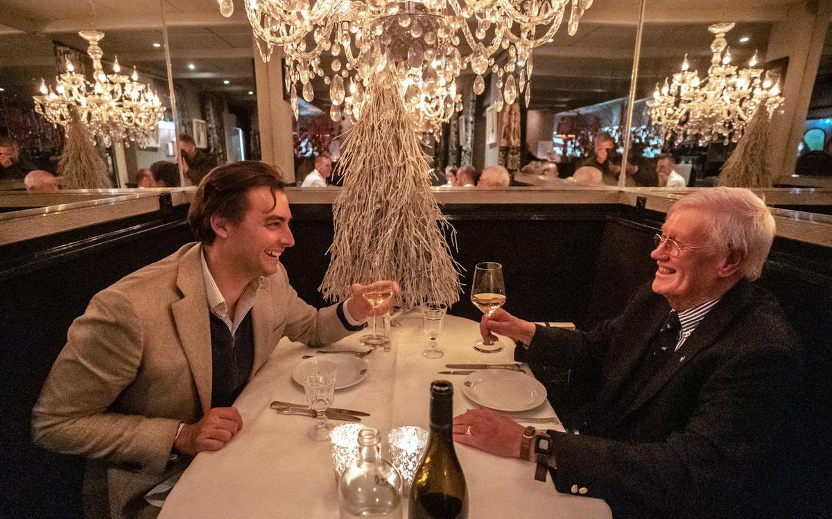 top_politiek's tweet photo. @IngeJusta @Psycho111177 @fvdemocratie @thierrybaudet @jongeren_fvd mmm... #FvD ?
⬇️
Nooit opgeroepen tot massaal verzet.
Wil veel leden, om die met chips én bier op de sofa via hun #ForumApp te laten meebeleven hoe we 't #SociaalKredietSysteem inrommelen
https://t.co/EGtvqntVRP
én
https://t.co/tjJZIF2Kv2
#politiek is #gaslighting
draden ⬆️⬇️ https://t.co/0jz7c69750