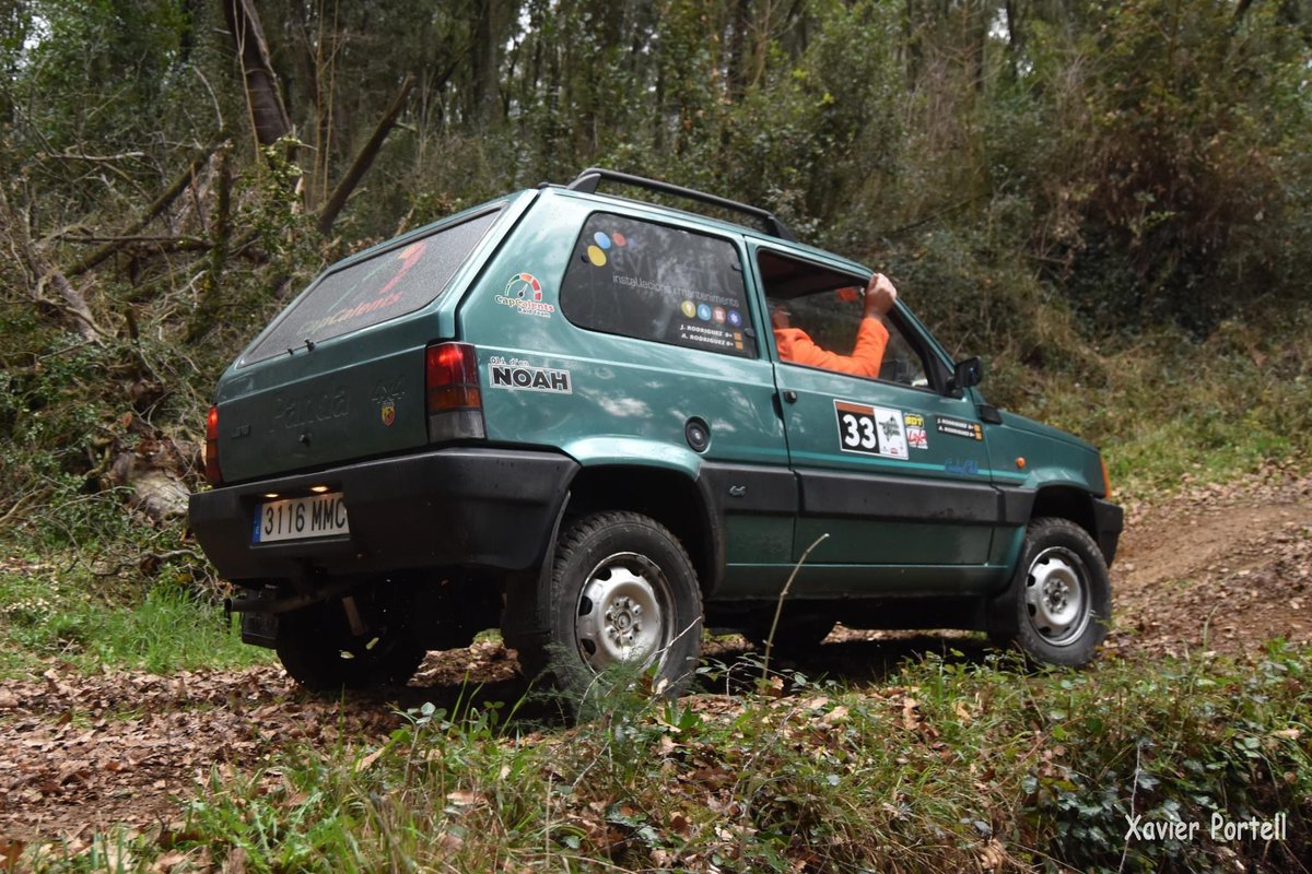 CapCalentsTeam's tweet image. I Classic Raid La Garrotxa
🚗 #CapCalents Raid Team
🛞 Alfred Rodriguez
📖 Jordi Rodriguez
📸 @scm_photosports @XPortellBrugada
