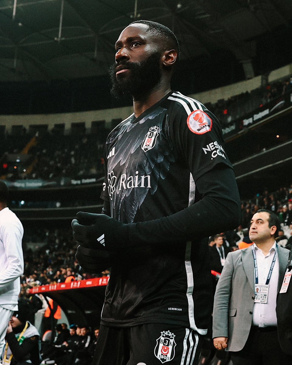 ArthurMasuaku's tweet image. The fight goes on 🖤🦅 @Besiktas