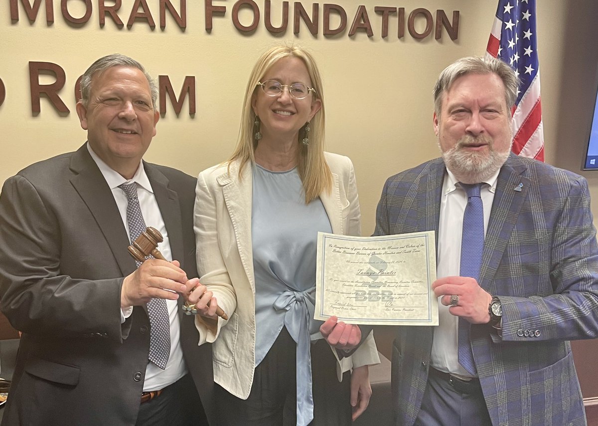 robertpainter's tweet image. It was a joy to be with @TaunyaPainter today at her last board meeting with the @BBB_Houston, including a distinguished term as board chair. The BBB is a great organization that protects consumers and Taunya leaves it in good hands.