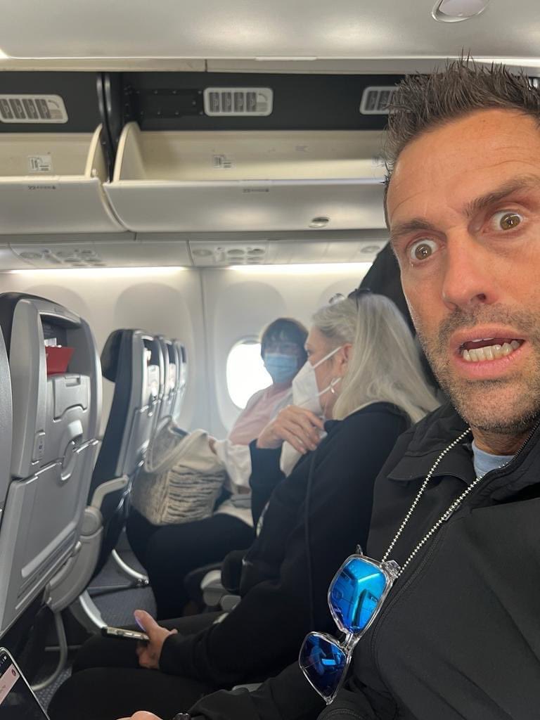 JasonChristoff6's tweet photo. The look I have on my face when I see people blocking their mouths with fabric and causing themselves brain damage from reduced oxygen, for a threat that only exists on the TV screen. https://t.co/f1pSw8mf89