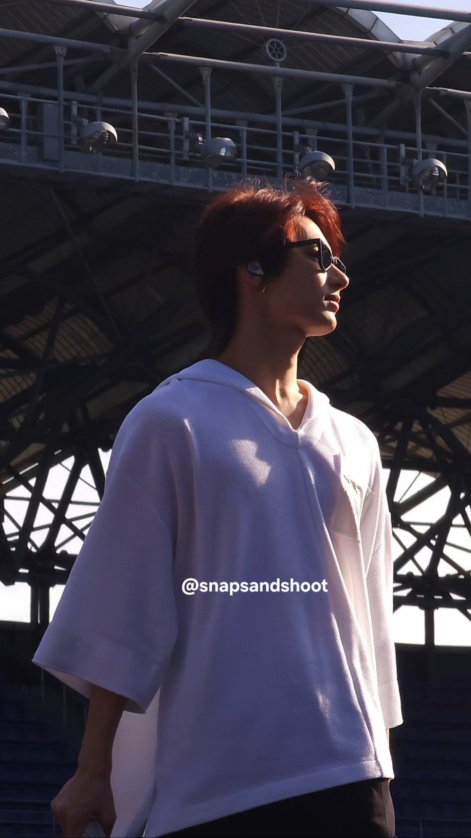 snapsandshoot's tweet photo. Sample Shots: no filter or enhancements, all are screenshots from the video taken

follow to bulacan - vip gold a https://t.co/QZS6JZUH7h