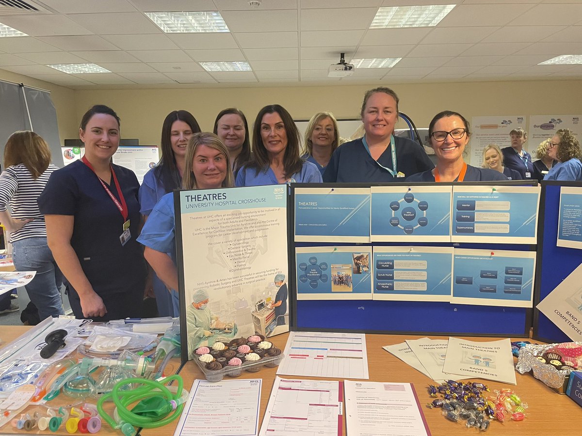 What a fantastic night meeting all the 3rd year nursing students at our NQN Recruitment Event and showcasing the career opportunities we have in our Theatre department! @NHSaaa #UHC #Periop