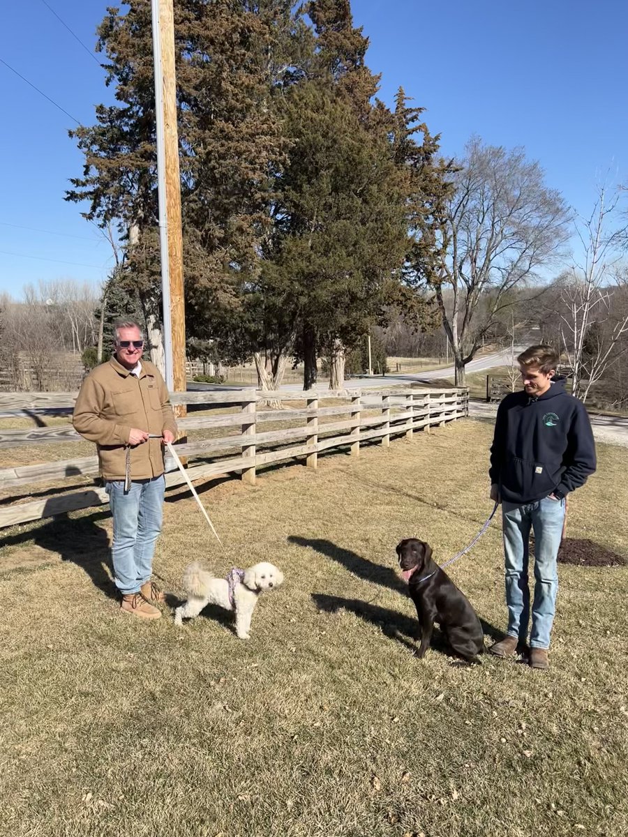 lake_cunningham's tweet image. The park is a great place to enjoy with dogs as the weather gets warmer, but it's important that dogs are leashed! Including in park areas north of Highway 36! 

To report a dog off-leash please call the NHS Animal Control at 402-444-7800 to make a report. Happy sniffing!