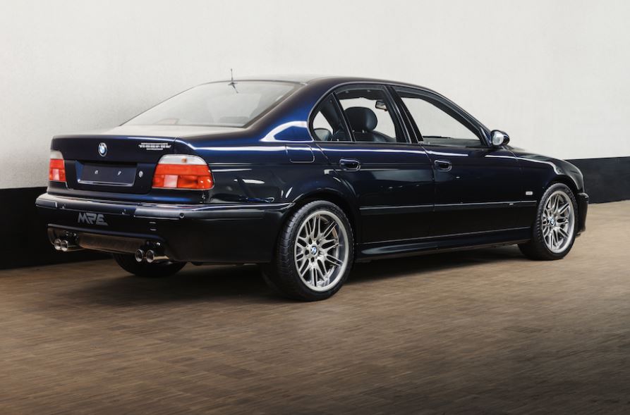 realUNICARNS's tweet photo. BMW E39 M5 with Volkswagen W10 Engine for sale in Belgium by GDM Motors
Power: 450-550 HP / 550 Nm
Photos by GDM Motors
More info in first comment https://t.co/JmDg6jxQgP