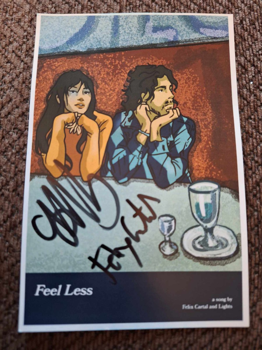 Senchi37's tweet photo. Look what just arrived all the way from Canada! 🤩🤩 to my home in the UK wow. FEEL LESS 🙏🏻 ̖́- 
@lights 
 
@felixcartal https://t.co/iLyPP6dqtE
