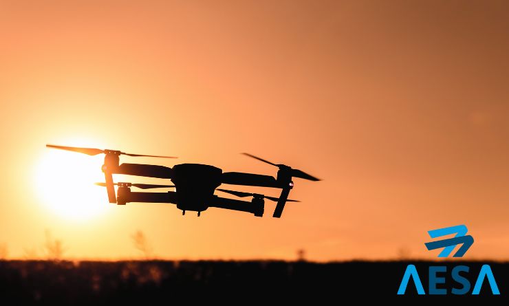 ✅Seguimos avanzando en el sector de los #drones. <a href="/Aesaspain/">Agencia Estatal de Seguridad Aérea (AESA)</a> emite el primer certificado de operador ligero UAS (LUC) a <a href="/catuav/">CATUAV</a> 
👩‍💻Consulta toda la información en nuestra web:
bit.ly/3SXzt6R