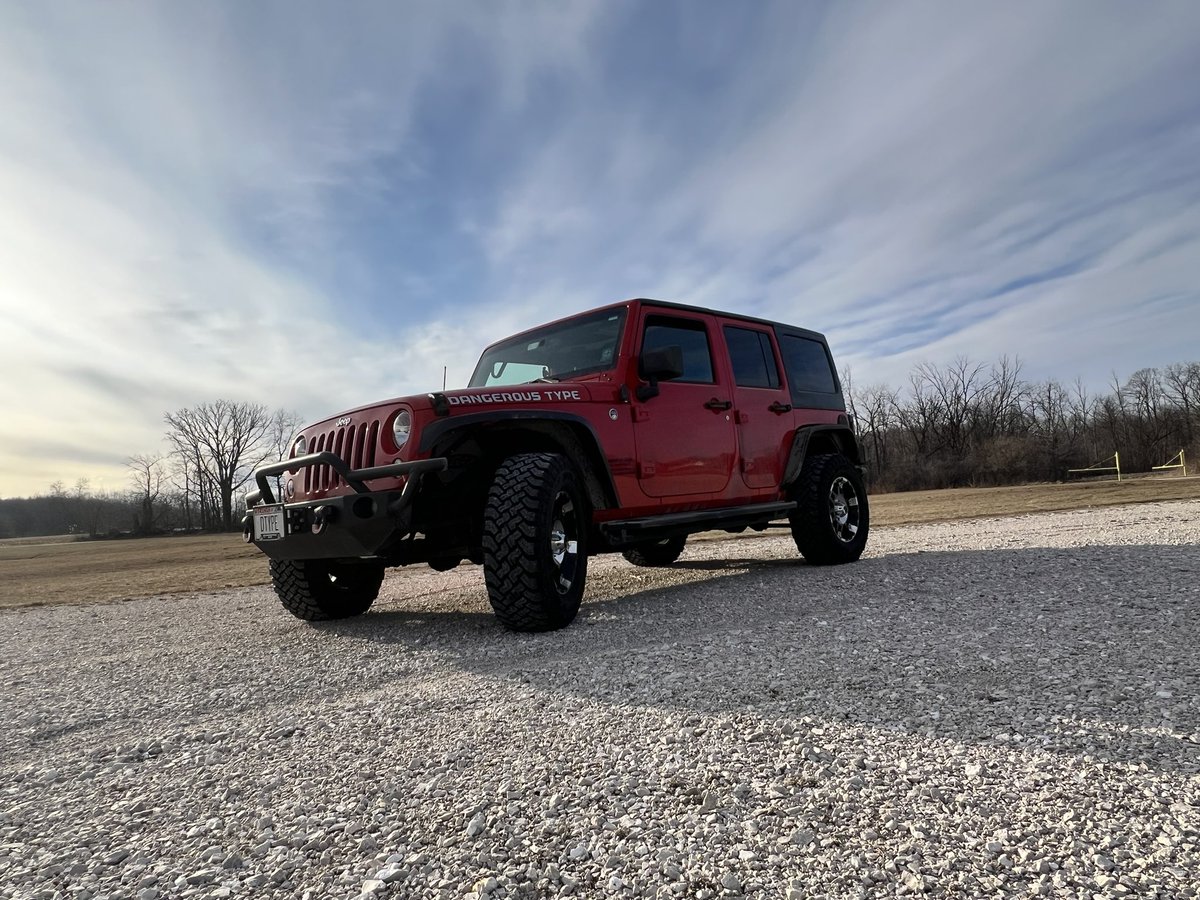 What wild ride it has been in the weather for the past 24 hours? It was the sixties, then there were thunderstorms last night, and it is windy and 14 degrees today! Well, in any case, stay safe, and Happy Hump Day!

#Wednesday #humpday #jr_jeep #jeepsofinstagram #wrangler
