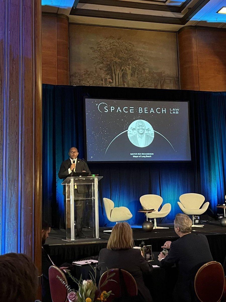 A wonderful intro by our founder Justin Hectus and opening remarks by Long Beach’s esteemed leader Mayor Rex Richardson. #spacelaw #FutureLawyer #LegalInnovation #aerospace #legalinspace #spaceevent #legalops #SBLL2024 #spacebeachlawlab