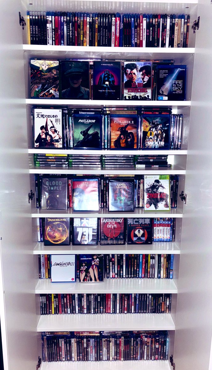 MikePalmerYT's tweet image. This is my whole movie collection. 676 titles in total, titles, not Blu-rays. There are also some XBOX games, but most games are digital.
#PhysicalMedia #movies #moviecollection