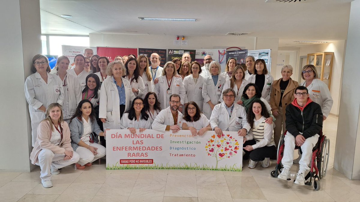 cbgc_arrixaca's tweet image. Gracias a todos los que hoy habéis hecho posible este acto por el día mundial #EnfermedadesRaras y al apoyo del equipo directivo @AreaUnoArrixaca. Los pacientes no están solos, son el eje central de nuestra actividad. @FEDER_ONG @IIC_UMU_IMIB @TCAG_IMIB @dgenesmurcia.