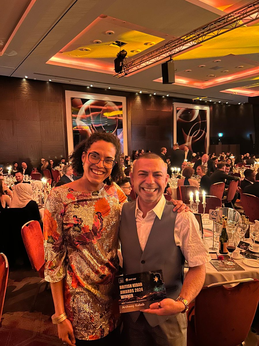 So proud to witness Archway Kebab winning Best Takeaway in London at @KebabAwards last night. I can attest that Sox and the team make first-class kebabs. I'm delighted to see G_d’s own Archway leading the way again