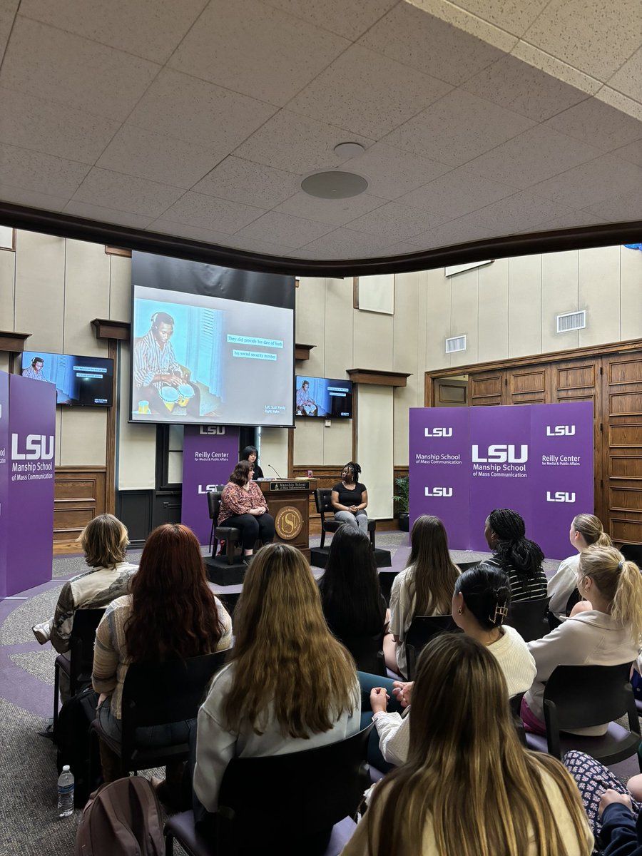 First session✅
Our second session begins at 11:15. Come join us in the Holiday Forum! Food, hot coffee and refreshments provided.