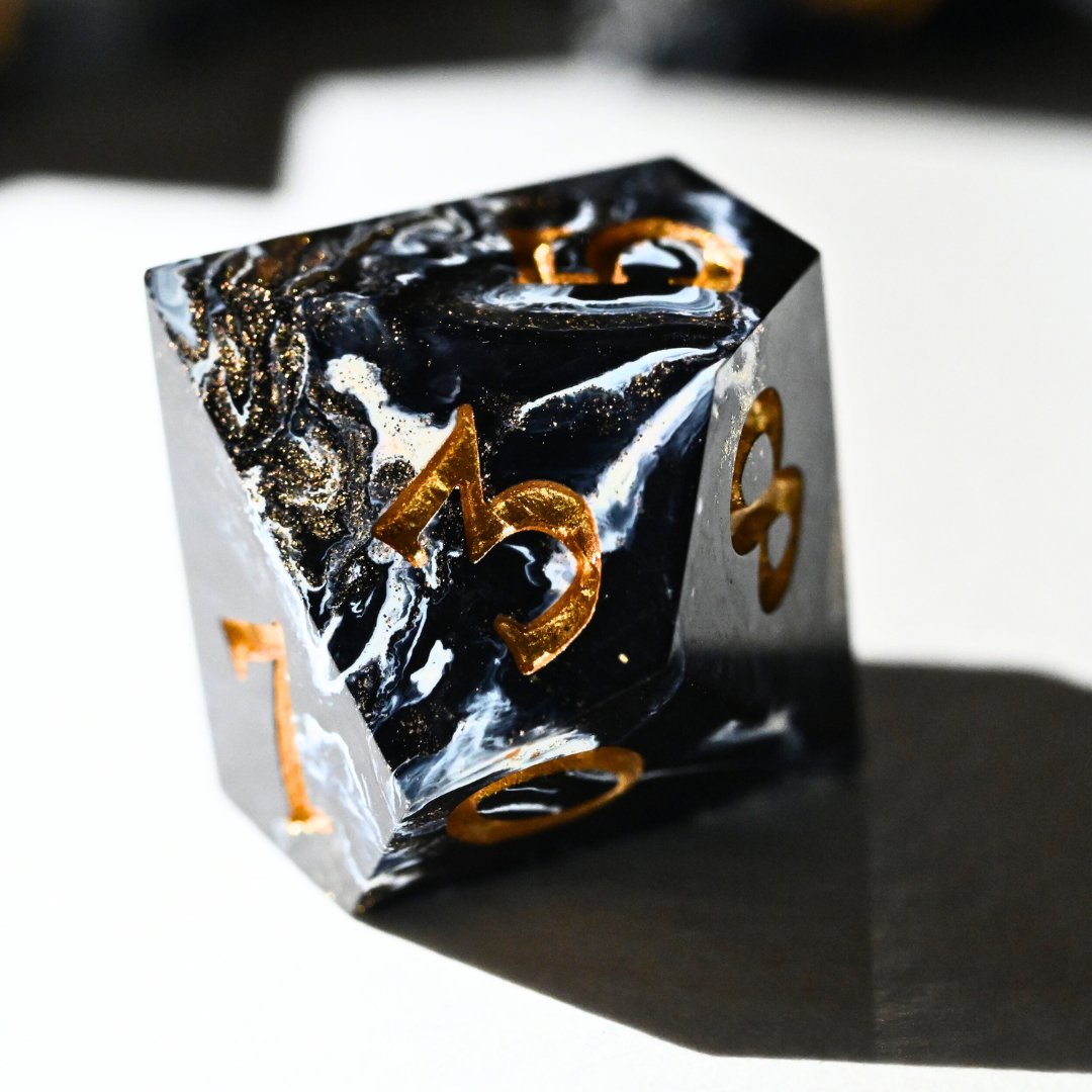 Daggers_nDice's tweet image. Dirty pour dice are fun since no two dice come out the same, but it also makes us anxious that we might not get another pour like this again 😓

Unknown Death D20, D12, D10, and D4

#dungeonsanddragons #rpgdice #tabletopgaming