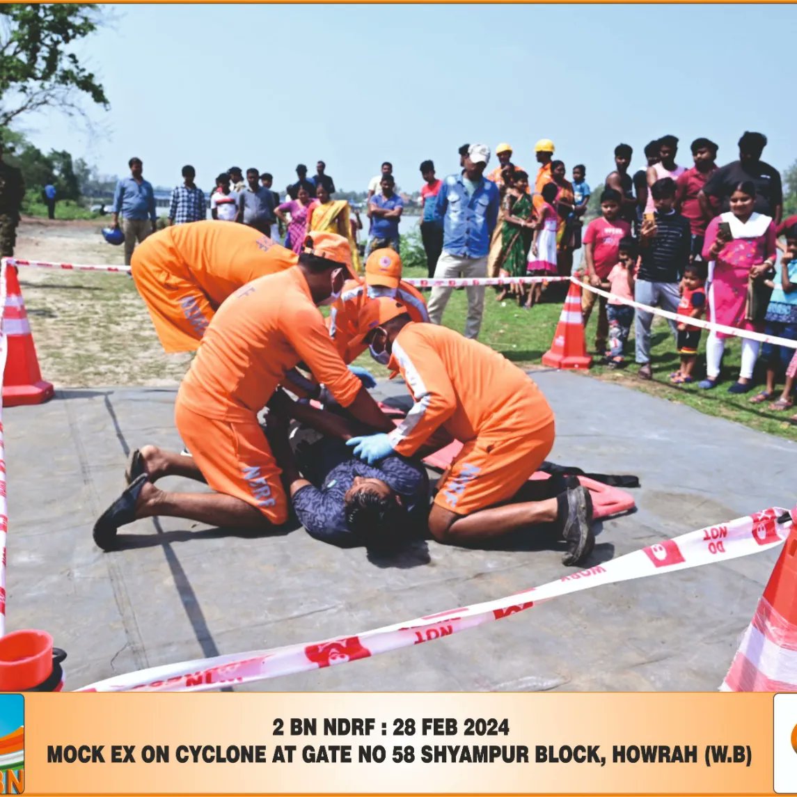 District Level Mock Exercise in West Bengal ▪️Readiness to response during Cyclone Disaster. ▪️2 BN NDRF conducted a Mock Exercise at Shyampur Block, Howrah district. in co-ordination with Civil Administration & other stakeholders. @NDRFHQ @AtulKarwal @ndmaindia