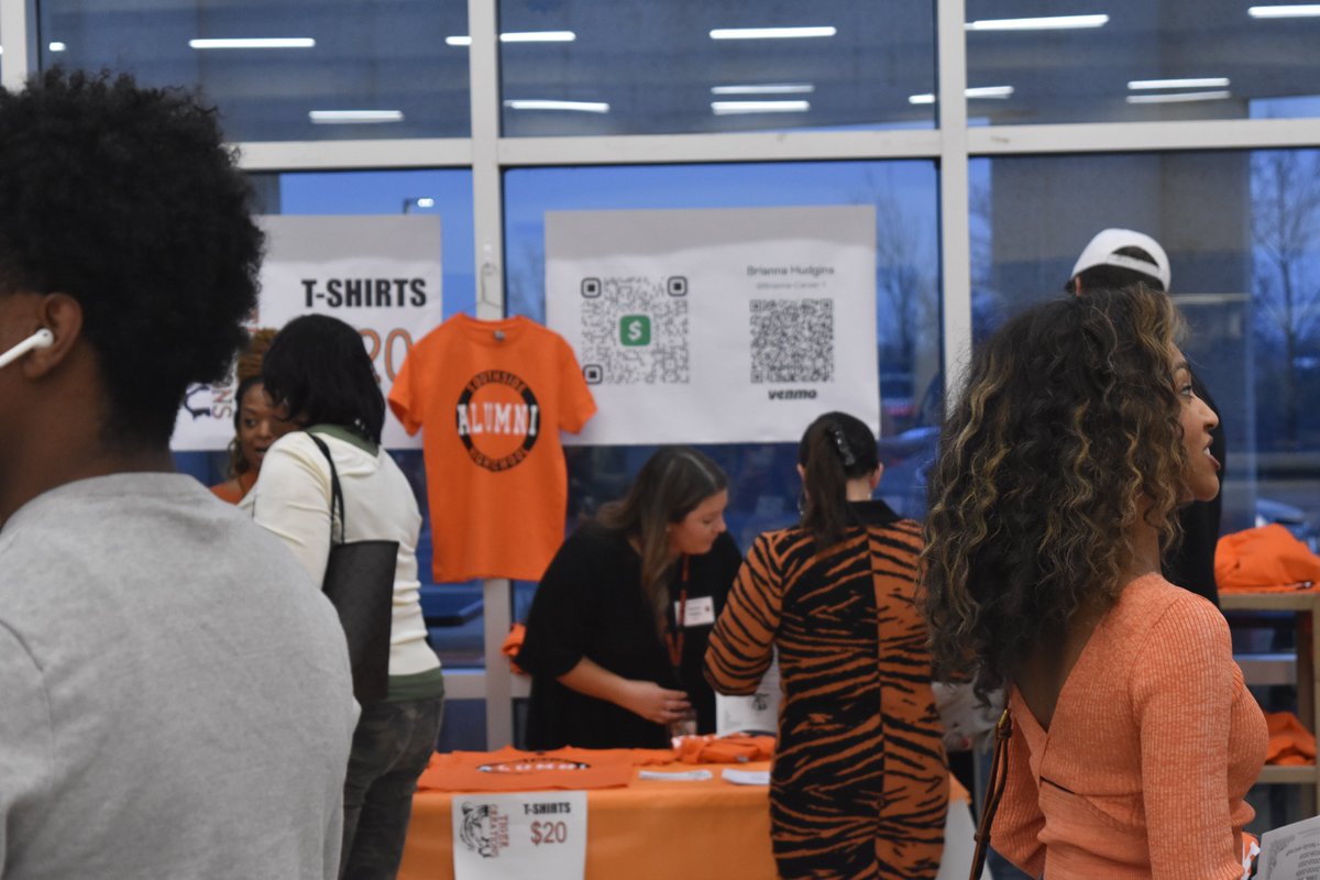 Southside alumni came out in droves to eat, honor Athletic Hall of Famers, and get to know SHS staff.  We had the best time! Thank you to everyone for your support; we hope to see you at SHS events in the near future!
<a href="/gcschools/">Greenville County Schools</a> <a href="/SHSouthside/">SouthsideHS</a>