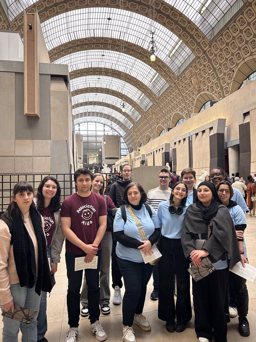 🗼 PREMIER WEEK-END U2 DE 2024 🗼

Le week-end dernier a eu lieu à Paris le premier séjour U2 de l’année 2024 ! 

Les week-ends U2 organisés par Aïda plusieurs fois par an permettent à des jeunes venus de toute la France qui font ou ont fait face à la maladie de se retrouver et
