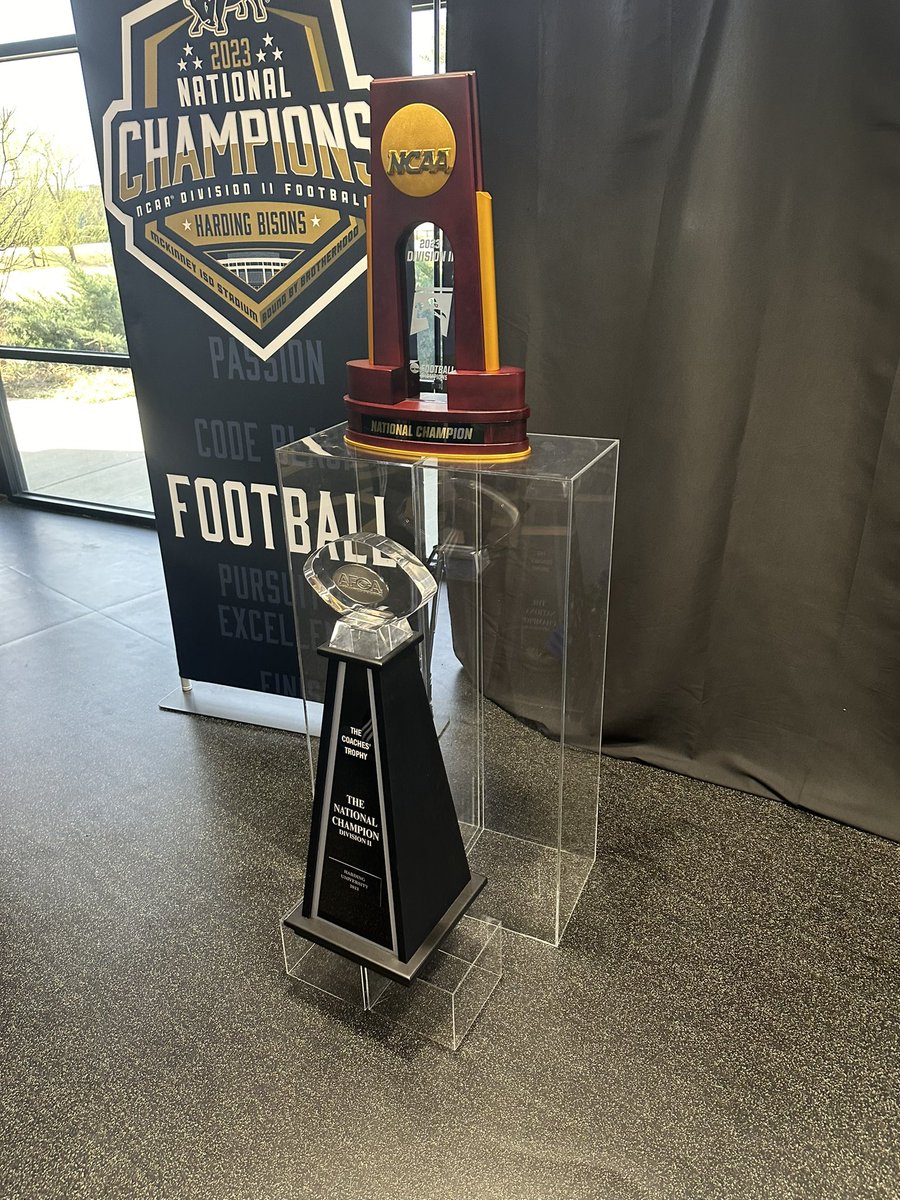 Exited to be back for year 2 to learn! <a href="/KChism_/">Kevin Chism</a> <a href="/HardingU/">Harding University</a>