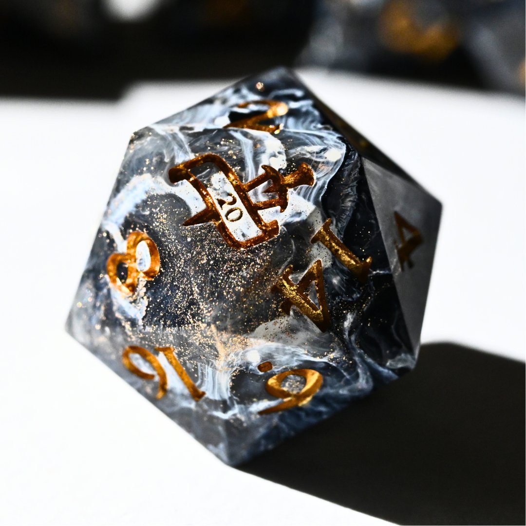 Daggers_nDice's tweet image. Dirty pour dice are fun since no two dice come out the same, but it also makes us anxious that we might not get another pour like this again 😓

Unknown Death D20, D12, D10, and D4

#dungeonsanddragons #rpgdice #tabletopgaming