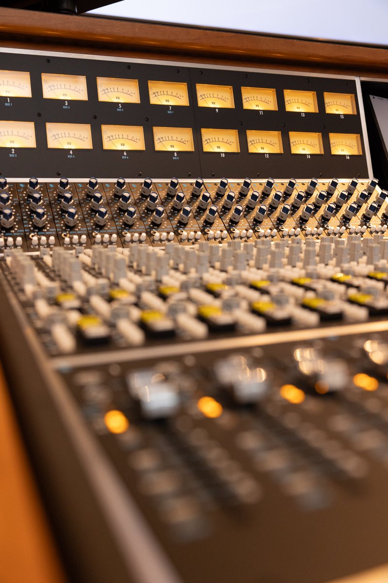 Custom 24 Channel 2448 with Producer's Desk at the recently opened Four Arrows Studio in Douglas, Georgia. #apiaudio #api2448 #apiconsoles #recordingstudio #recording #studiogear #recording #recordingengineer