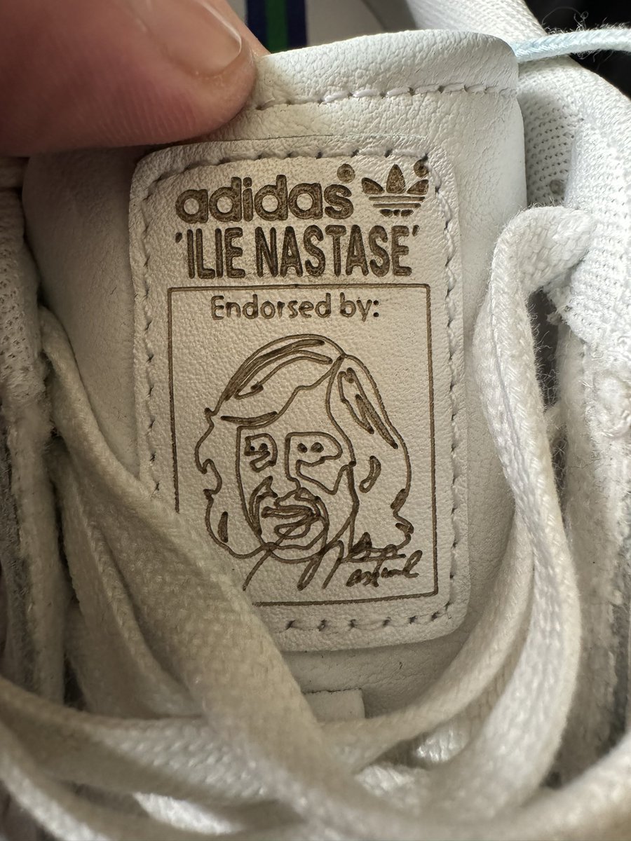 badassbriant's tweet image. Adidas Natase Vin - UK9 #Nastase #Wimbledon 🎾🎾🎾 

ebay.co.uk/itm/1962667578…