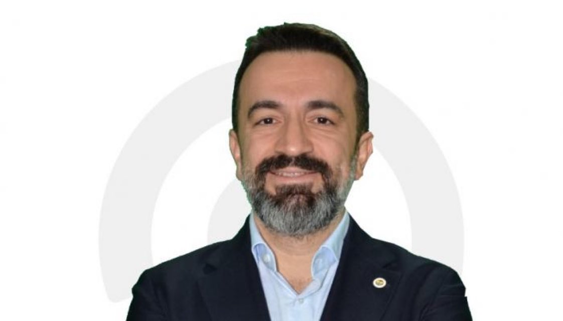 🗣️ Murat Aşık: 'Dursun Özbek, 3 Temmuz'un kumpas olmadığını söylüyor. Demek ki Dursun Özbek'e göre 15 Temmuz'da bir darbe girişimi de olmadı.' 📺 Hodri Meydan TV #Fenerbahçe #Galatasaray #DursunÖzbek