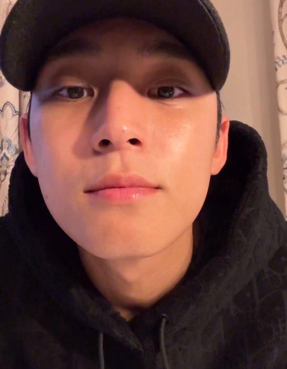 sounds_of_cheol's tweet photo. ggyu https://t.co/E0XuLmL7cw