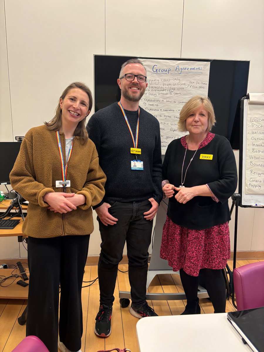 The beginning of setting up a new H&amp;N late effects support group at <a href="/uclh/">UCLH</a> -  Thank you to the wonderful Macmillan Support and Information Service Team for hosting  first group facilitation session 🙌🏽🙌🏽