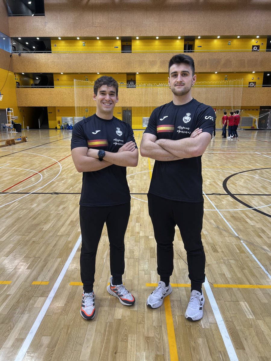 Tras una intensa semana en un entorno laboral inmejorable, solo queda volver a agradecer a la <a href="/RFEBalonmano/">RFEBalonmano</a> la confianza depositada. 
Disfrutando del proceso, de cada paso y de cada experiencia 🇪🇸