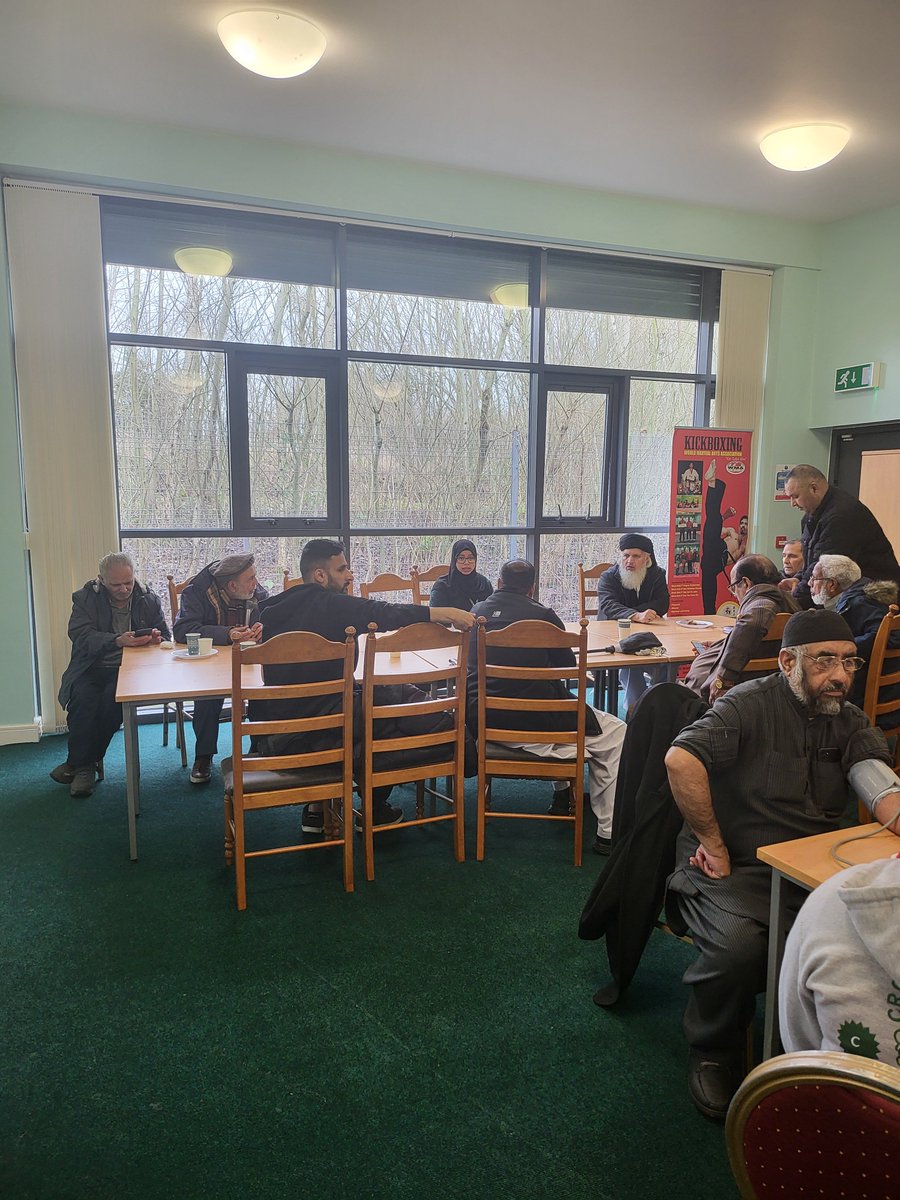 QalycomHealth's tweet photo. Another great session today at KYP in Rochdale raising awareness for CVD and Cholesterol in partnership with Living Well, finishing off with blood pressure checks. Thanks to our sponsor @WeActTogether  &amp; to @coopuk for the free blood pressure monitors give away. https://t.co/xZnVFGM6QU