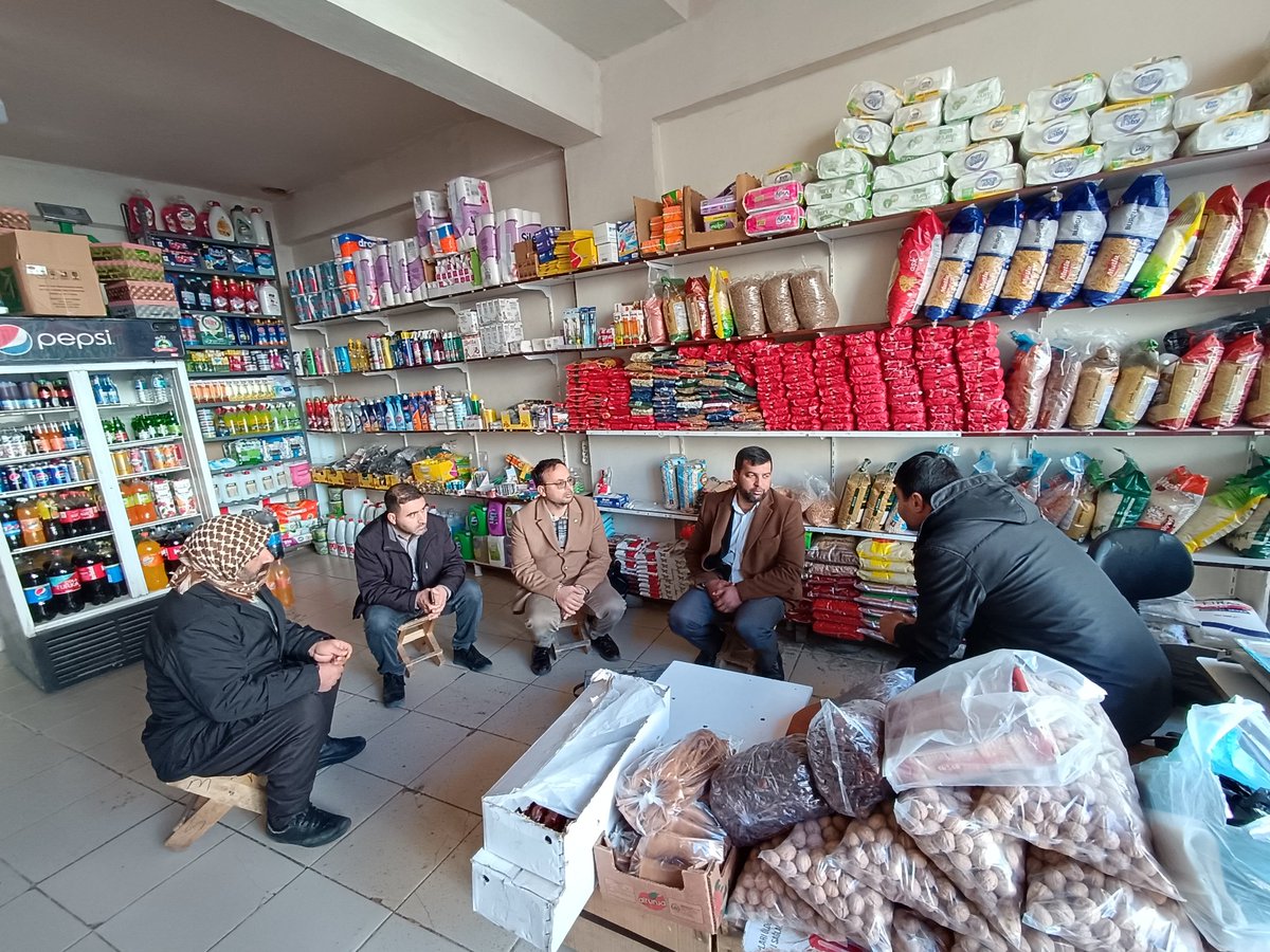 HudaParSiverek's tweet photo. Halk Bu Sefer HÜDA PAR Diyecek..
 Belediye başkan Adayımız @AbdurrahimSimak  Esnaf Ziyaretleri Devam ediyor..
@EminOzaslan 
@FarukPolat_ 
@HudaParUrfa 
#Siverek https://t.co/lWBKqxmVss