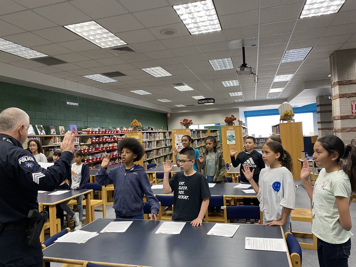 Lisa Lopez tweet media