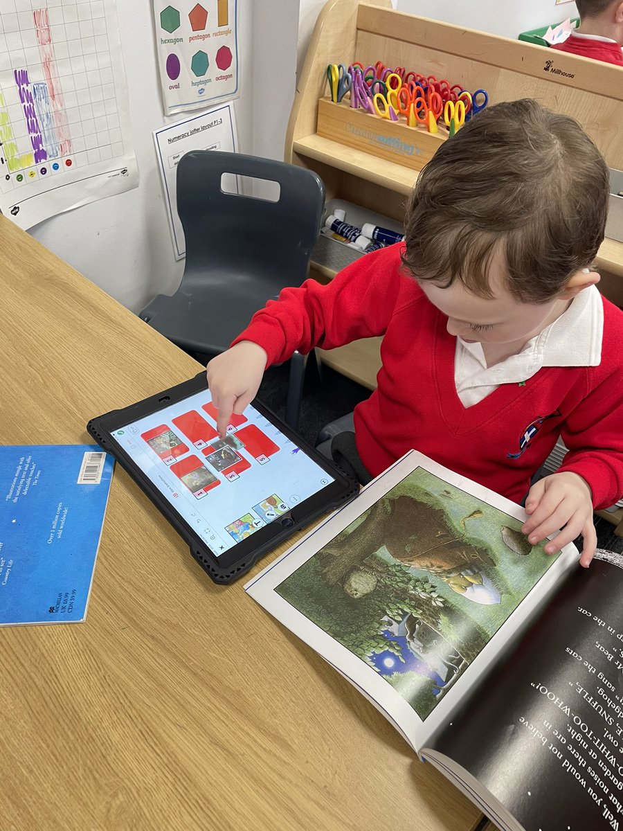 CherThomson14's tweet image. Had a lovely visit to @MrsRiceTeacher and P2/1 today. Was so proud of all the learning the children displayed. Particularly enjoyed  their story mapping. #peaceatlast