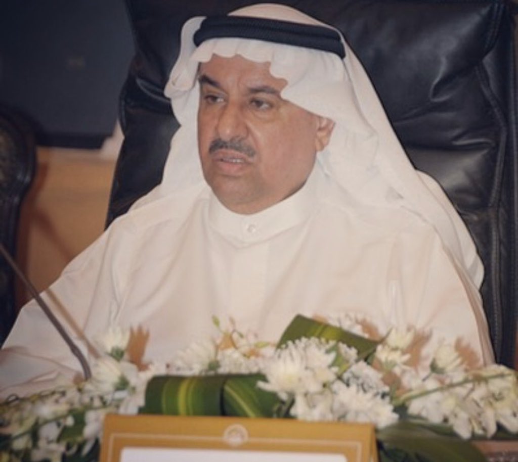 أنه السمو والأخلاق والتواضع ، أنه الرجل الذي يتزاحم الكبير والصغير في ديوانه حباً واحتراما له… وهذا لم يأتِ من فراغ وإنما أتى بالطيب والسماحة والمروءة التي هي العنوان الرئيسي لأبو نافل تجاه كل من يقابله أو يجلس معه.

أنه الوجيه (عبدالهادي نافل الريّضة)
