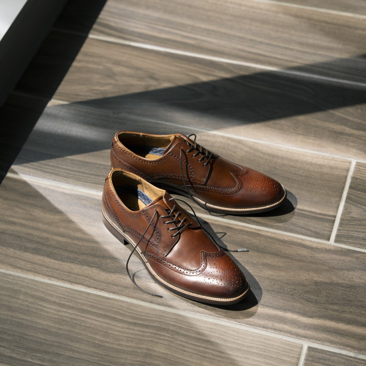 The effortless elegance of our Rucci Wingtip.

#florsheim #wingtip #workwearstyle