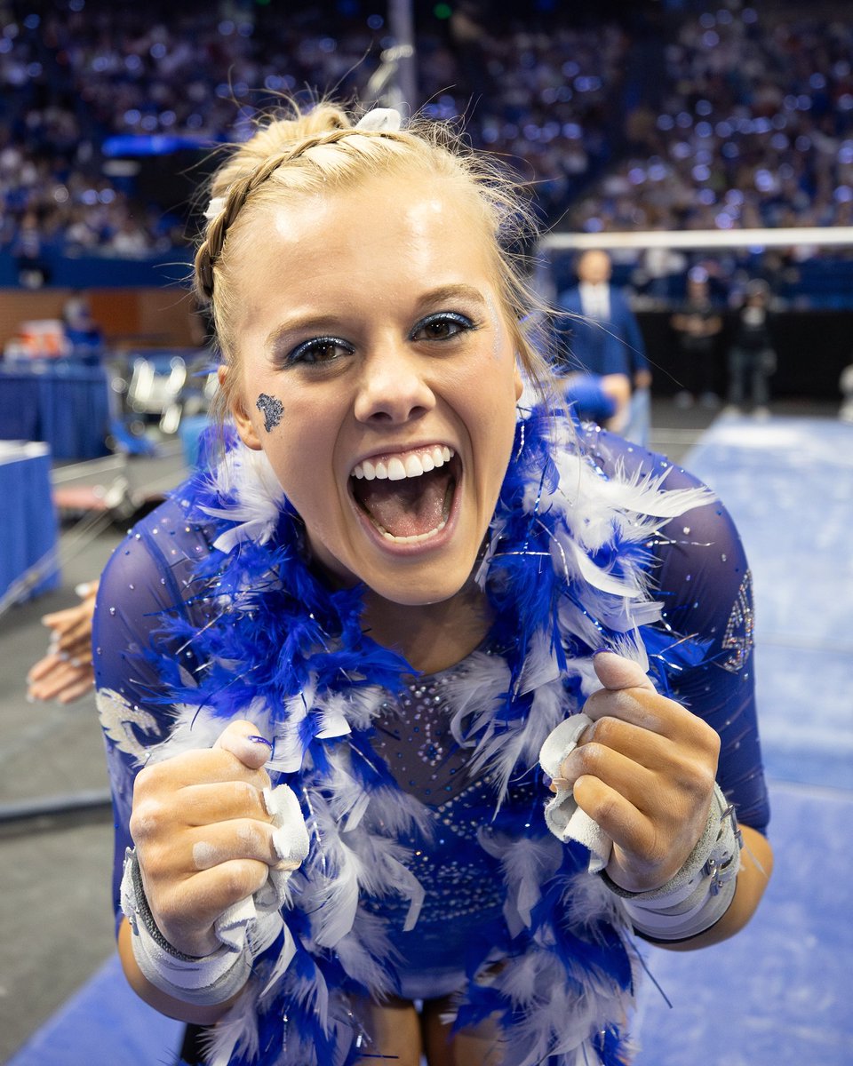 UKGymnastics's tweet photo. 𝐇𝐚𝐩𝐩𝐲 𝐒𝐞𝐧𝐢𝐨𝐫 𝐖𝐞𝐞𝐤 to our first Senior Spotlight - THE Bailey Bunn!! 😸💙✨

#WeAreUK | #Team50 https://t.co/ysTssX0FIT