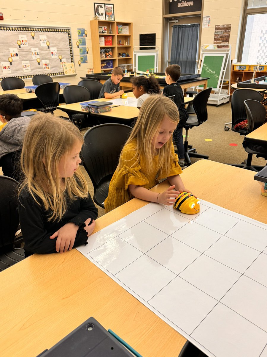 STEMingahead's tweet photo. Bee-Bot coding today with PeeK, K,  &amp; 1st grade. Thinking about location and direction while building a sequence of commands.

Ready to engage with new materials. #AmazinFutureEngineers #BootUpPd @amazonnews @joinbootup @LexingtonOne @MsHagaman https://t.co/WhH1JS8l3y