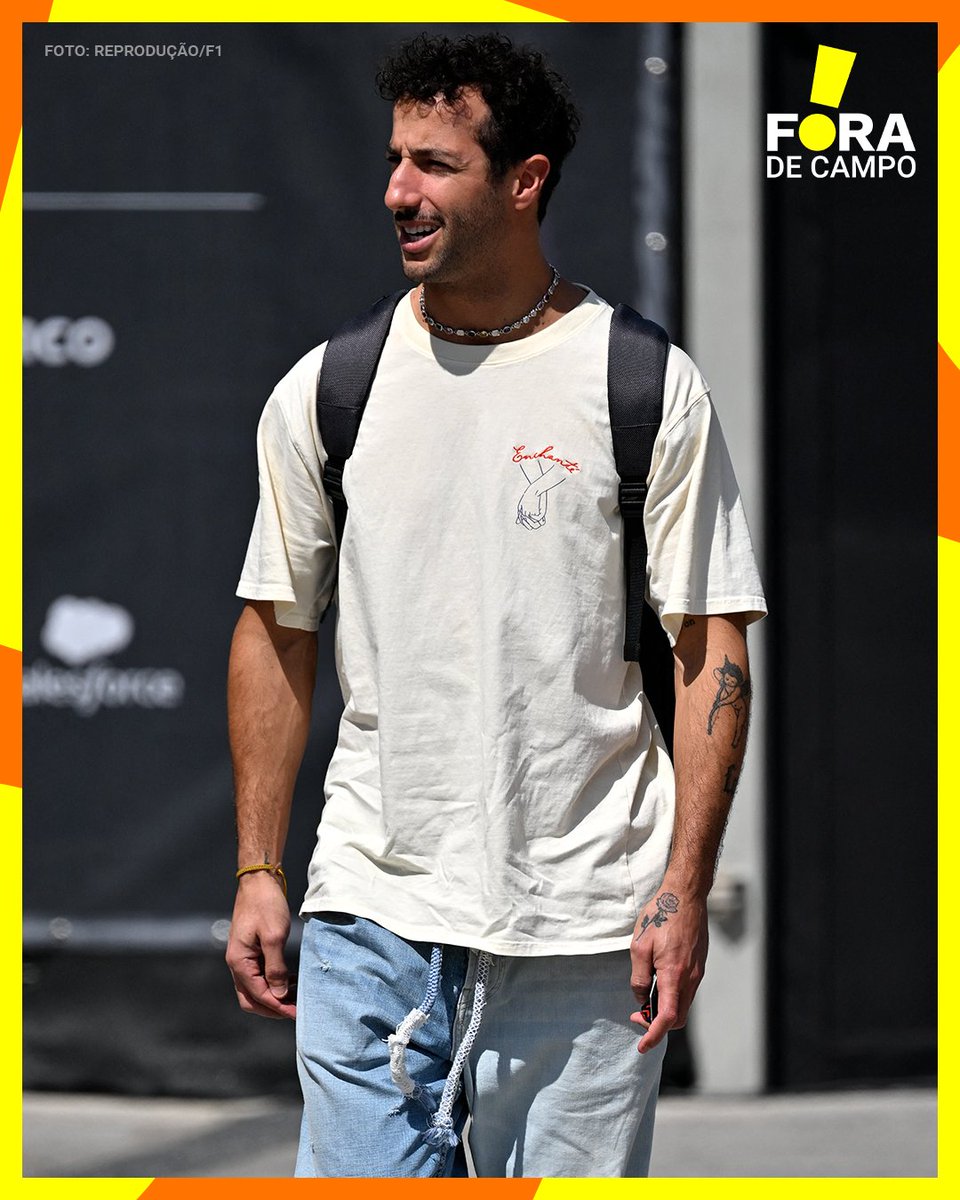 lancenet's tweet photo. ENTREGARAM TUDO! 🤩
Olha só os looks dos pilotos da Fórmula 1 no primeiro Media Day de Bahrein!
Qual seu favorito?
#LanceHype #LanceMais #F1 https://t.co/3szjbNlcPp