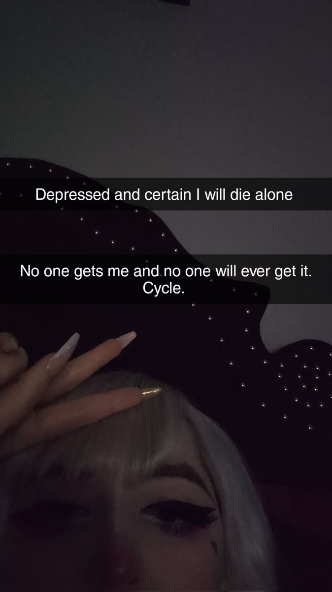 DarcyNycole's tweet photo. i want to                          MY  PUSSY  IN  
kill myself                               B I O https://t.co/TS8ykD2tv3