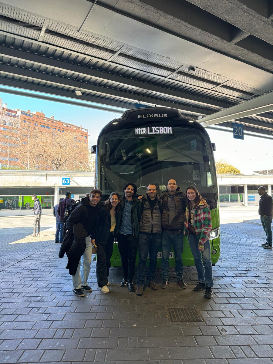 BARCCSYN (@barccsyn) on Twitter photo Members of the #BARCCSYN community & ENS-GNT friends are crossing the Iberian Peninsula by train 🚆 and bus 🚌 to attend <a href="/CosyneMeeting/">CosyneMeeting</a> in a sustainable way! 🌍 #SustainableTravel #cosyne24 Members of the #BARCCSYN community & ENS-GNT friends are crossing the Iberian Peninsula by train 🚆 and bus 🚌 to attend <a href="/CosyneMeeting/">CosyneMeeting</a> in a sustainable way! 🌍 #SustainableTravel #cosyne24