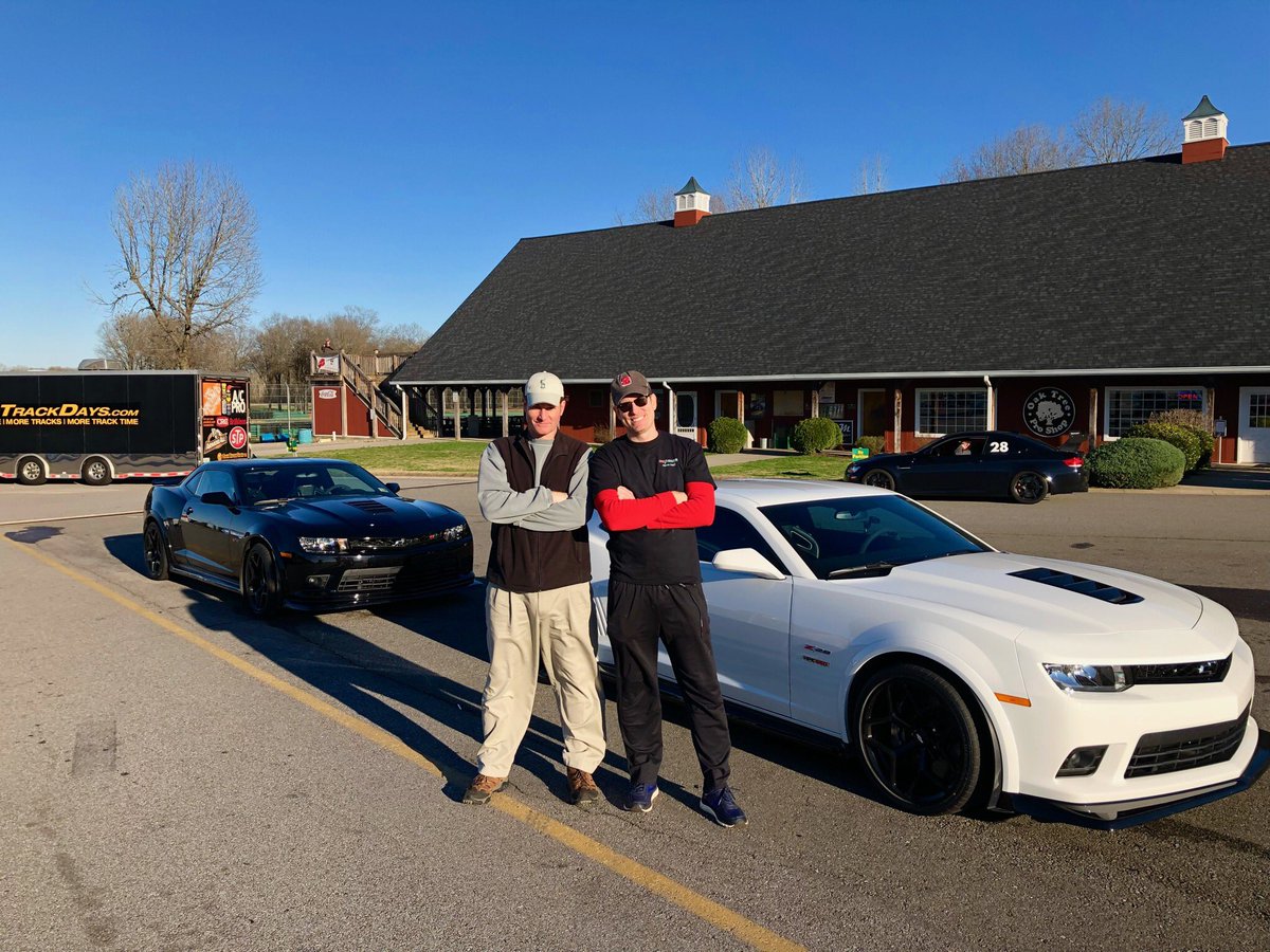 Happy Birthday Dave! First time we ran at @VIRNow . 1 of many fun days we had racing & making memories. The best part about today is knowing that he’s not getting older, he’s not in pain, he’s not fighting ALS…he’s safe in heaven. 🙏❤️ #ENDALS #brothers #happybirthday ￼