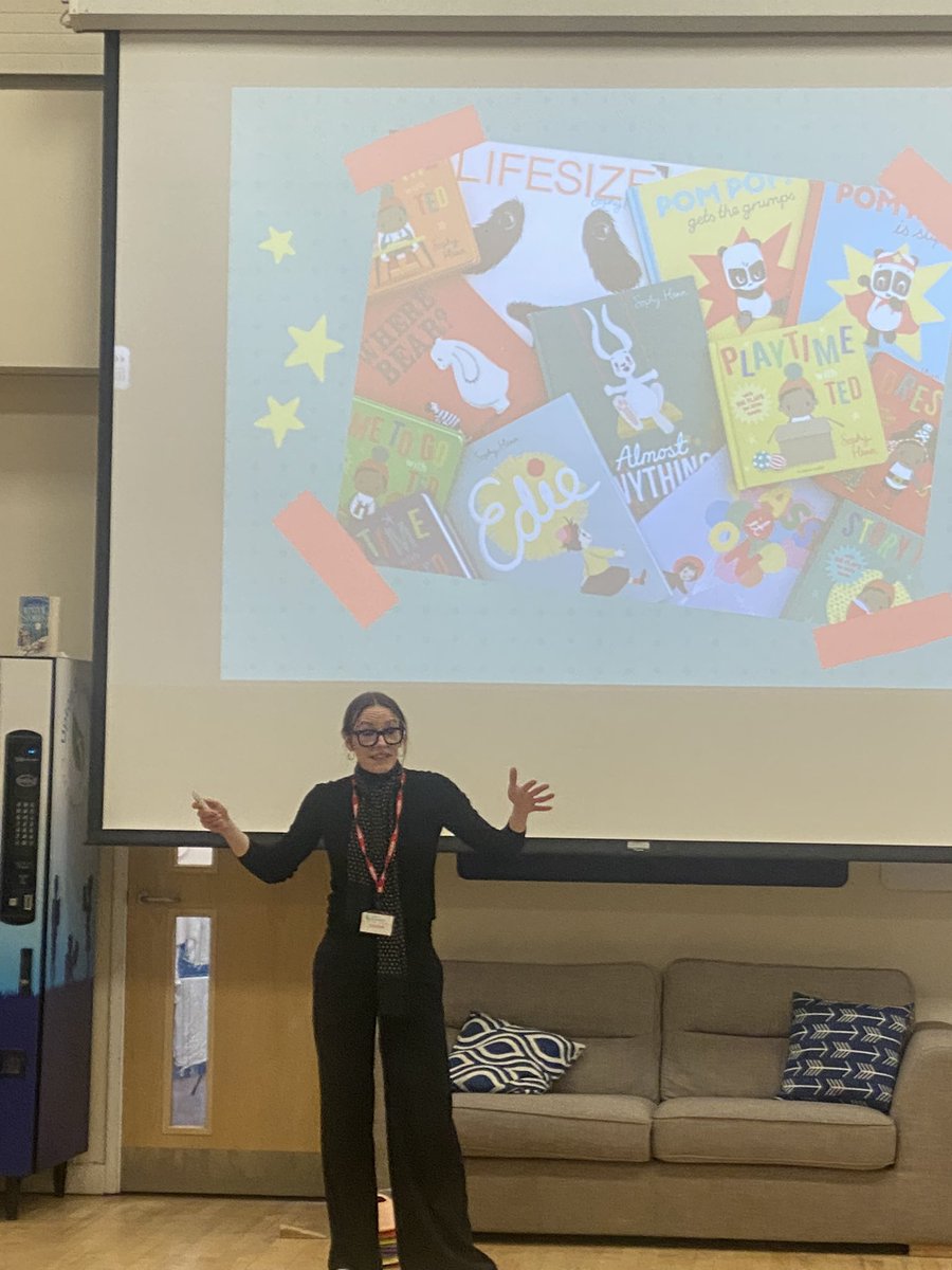 What a wonderful day we’ve had! @sophyhenn is just brilliant! So much energy and so much fun! We loved having parents in to join in the fun Thank you so much Sophy, come and see us again soon 📚🐼🦖👵🏻🦸‍♀️#USLliteraturefestival #authorsrock #readingcommunity