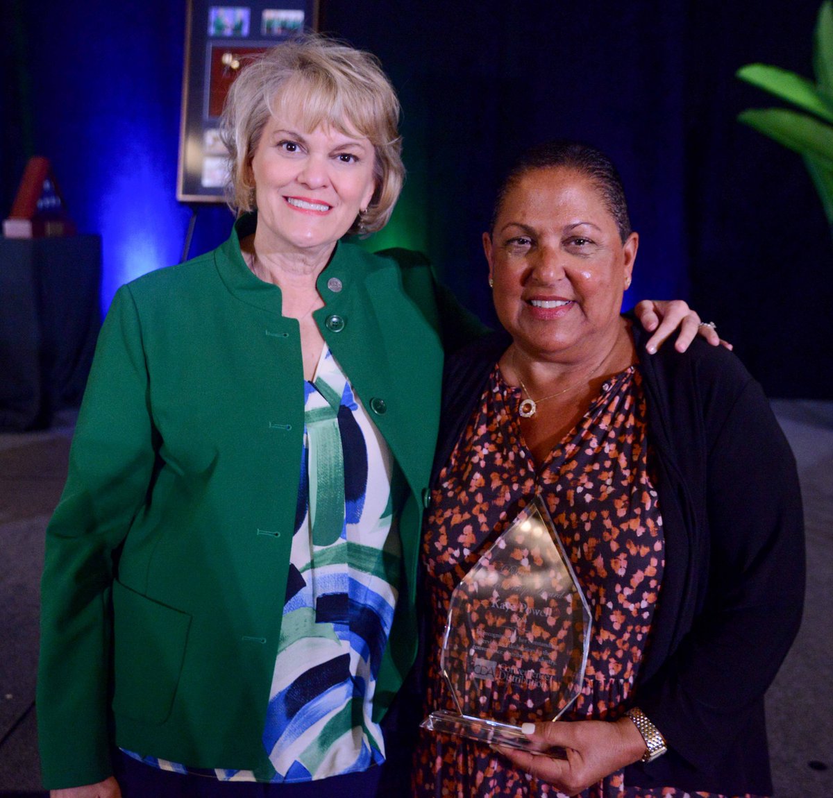 Kaye Powell (right), S. Abraham &amp; Sons, Inc., was surprised with CDA's Distinguished Leadership Award by Susie Douglas Munson, Douglas Companies, Inc., at the #Marketplace24 Awards Dinner. Congratulations, Kaye!