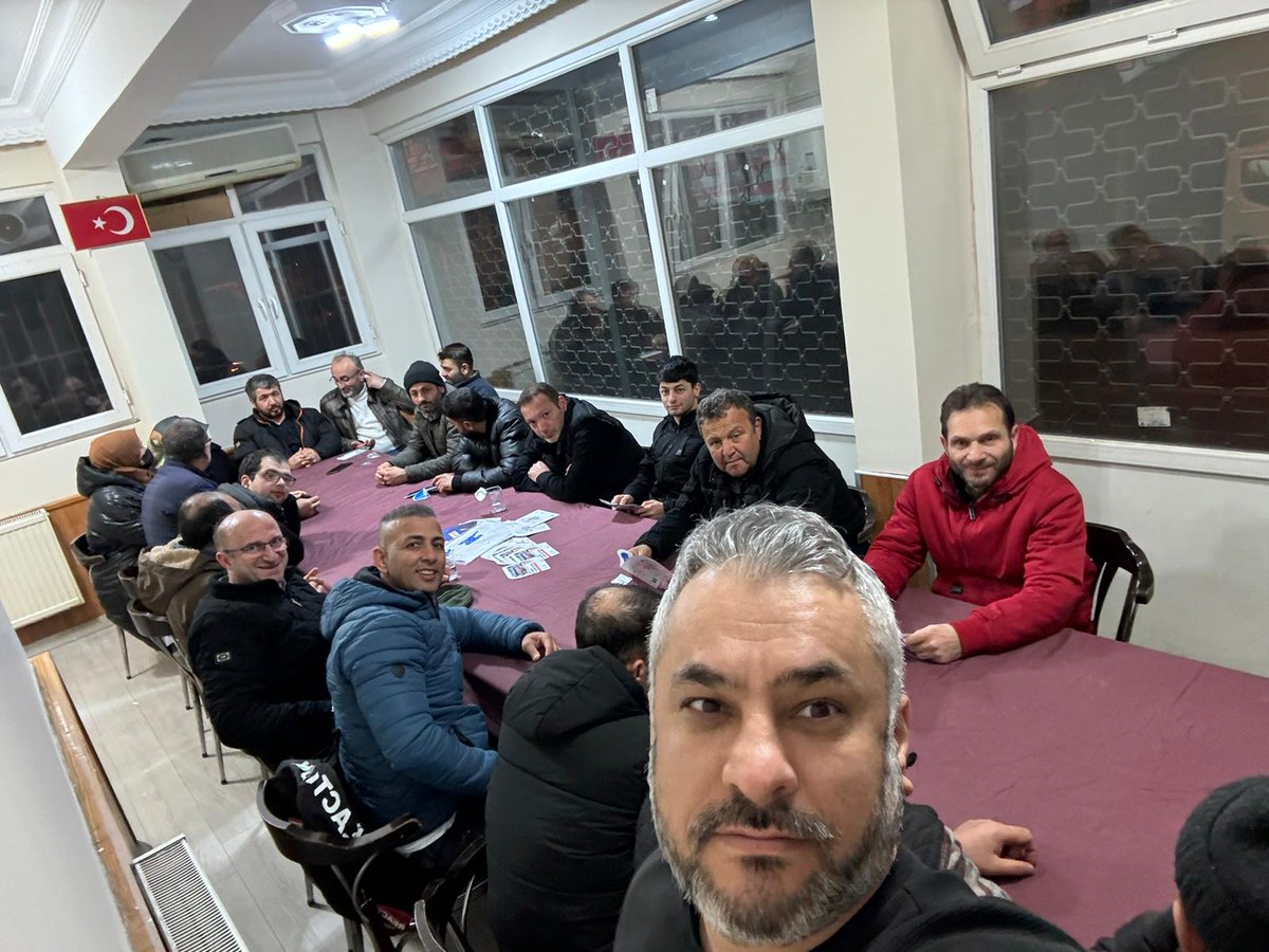 Fatih mah 1.bölge haftalık mahalle toplantisi  <a href="/RTErdogan/">Recep Tayyip Erdoğan</a> <a href="/murat_kurum/">Murat KURUM</a> <a href="/osmannnurika/">Osman Nuri Kabaktepe</a> <a href="/Semasunaozcan/">Sema Suna Özcan</a> <a href="/NazifeOz58/">NAZiFE öz🇹🇷</a> <a href="/tevfikgoksu/"></a>   <a href="/TuranCakmak4/">Turan Cakmak</a> <a href="/Ademkucukk61/">Adem Küçük</a> <a href="/EmrullahErkus/">Emrullah ERKUŞ</a>