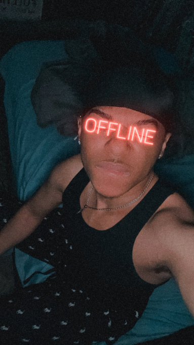 Watch 🔙Deontae🔜's leaked NSFW photo on TwXstars