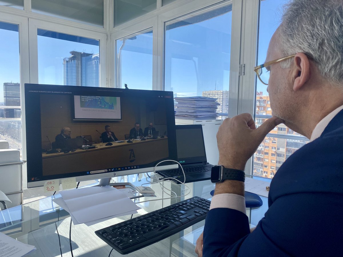 SantiagoMilans's tweet photo. Todo un lujo escuchar en streaming a los expertos en prevención blanqueo de capitales Jesús Pellón, Nielson Sánchez-Stewart, Pedro Ángel Morón, Miguel Abel Souto y Emanuele Fisicaro en el Congreso Europeo Anti Blanqueo de Capitales.  @Abogacia_es #OPBA https://t.co/b3g3whU3BK