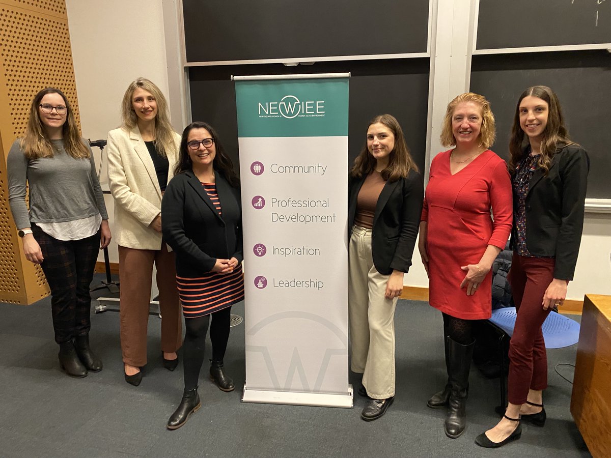 We joined @NEWomenInEE at @MIT last night for a #career panel to introduce #students to careers in the #greenenergy space. Topics included renewable energy sources like #offshorewind and the diverse range of professions that will be needed to get us there.