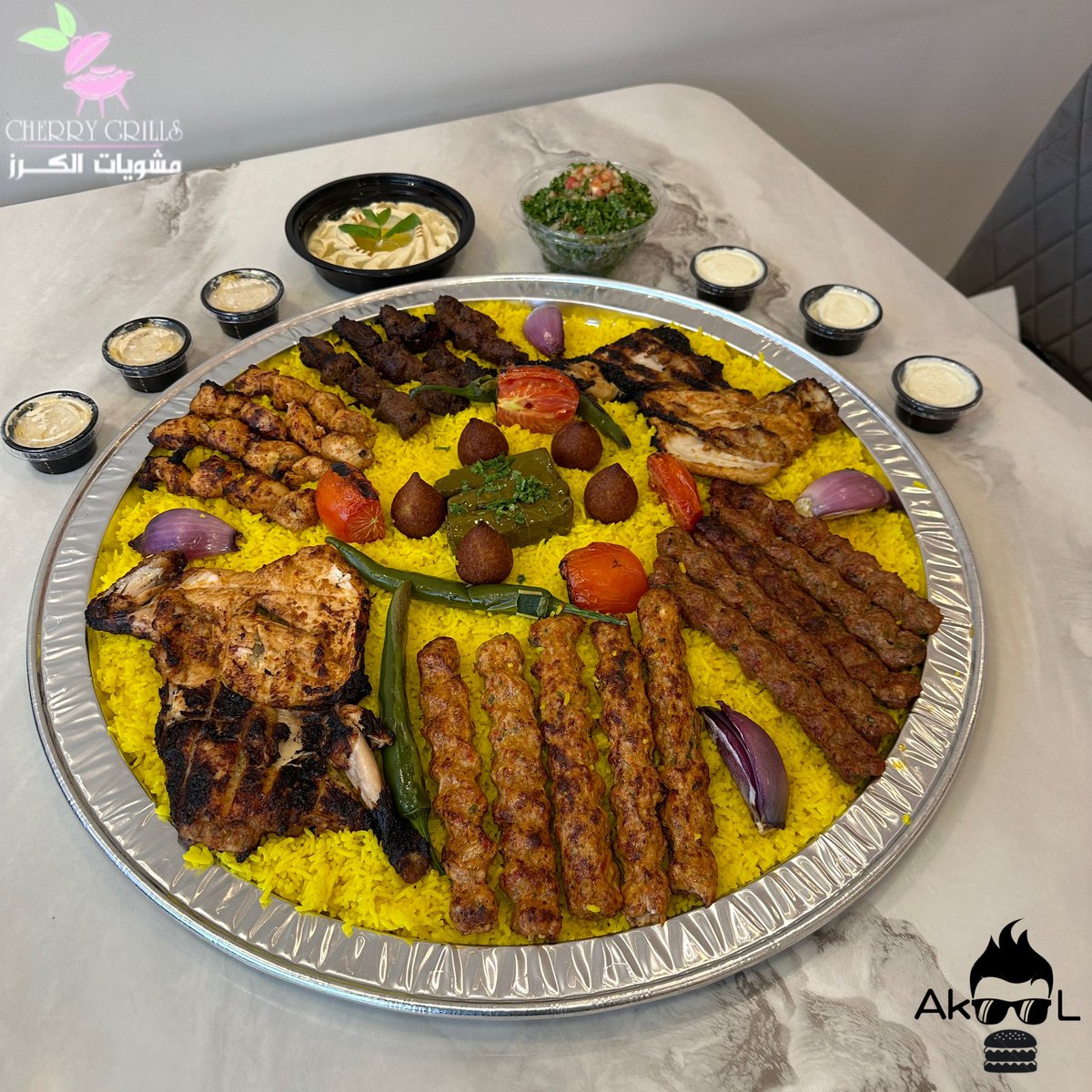 iak00l's tweet photo. مفطح ملكي👑
جديد مطعم @Cherry_Grilles 
>هذا فرعهم الجديد في حي الرمال وعندهم ثلاث فروع/بديعة-خرج-عارض
-٣٠٪ مستمر لذوي الهمم♿️
-المنيو الجديد كله رز يستخدمون رز الوليمه مع الزعفران والسمن👍
-تبدء من٩للقمه مفطح  والي اكبر ب١٧
والملكي ب١٩٩ يكفي ١٠ اشخاص وفيه منةvipكمية دبل👌🏽
📍
https://t.co/v9NMTW7w2h