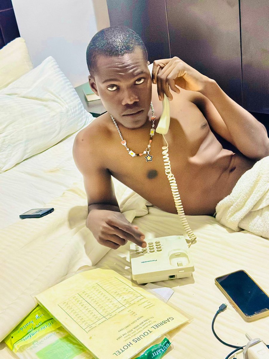 adamu_bash34259's tweet image. So a man has to be financially stable to date a broke woman